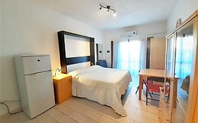 Baia De Bahas - Apartments & Resort